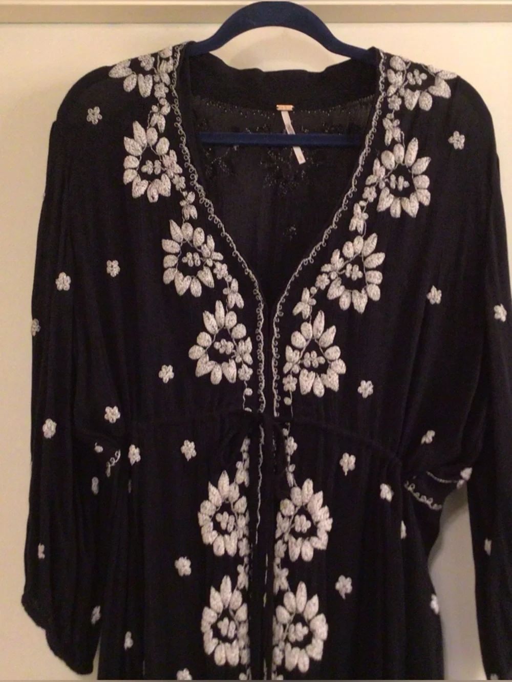 Free People /Fable Embroidered Midi Dress Size Large- NWOT - Picture 9 of 16